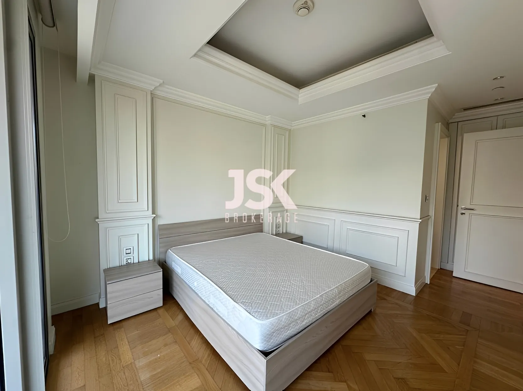 Apartment for Rent in Downtown