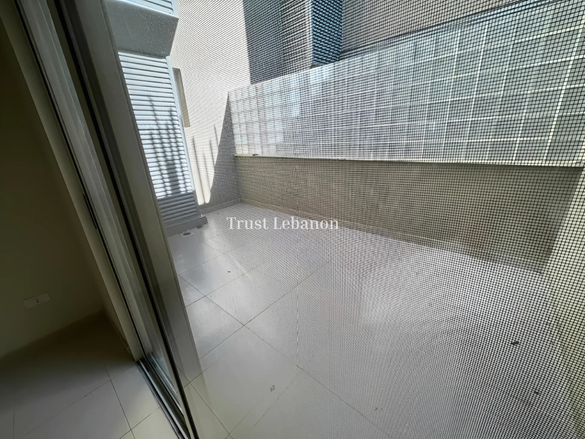 Apartment for sale in Qornet El Hamra, Lebanon