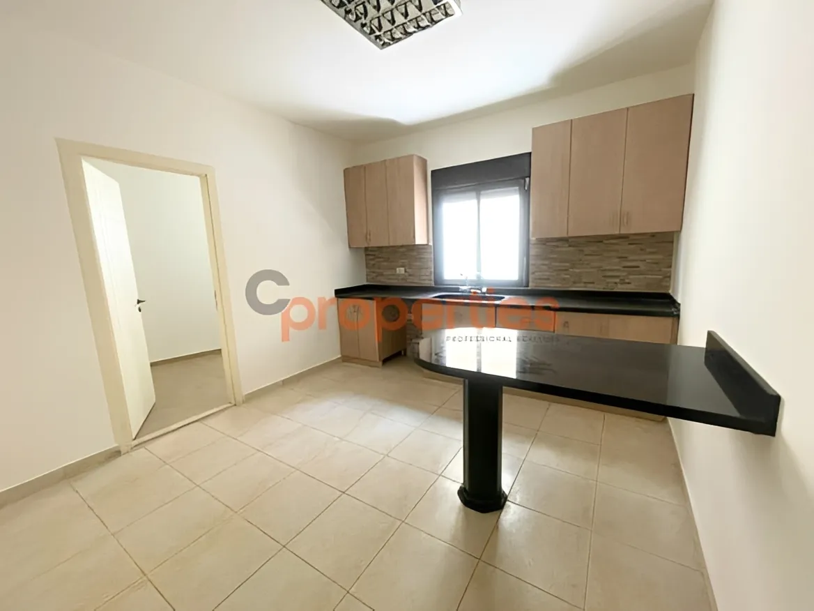 Apartment for Sale in Haret Sakher