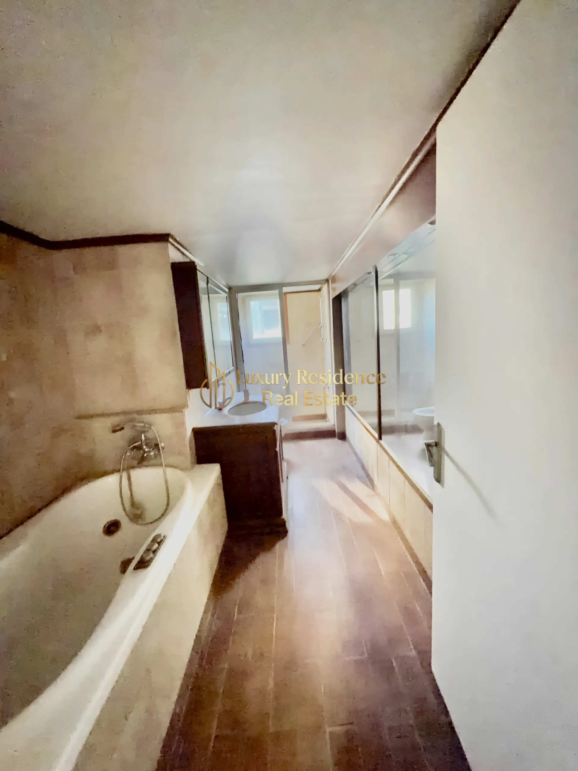 Apartment for sale in Sodeco, beirut, lebanon