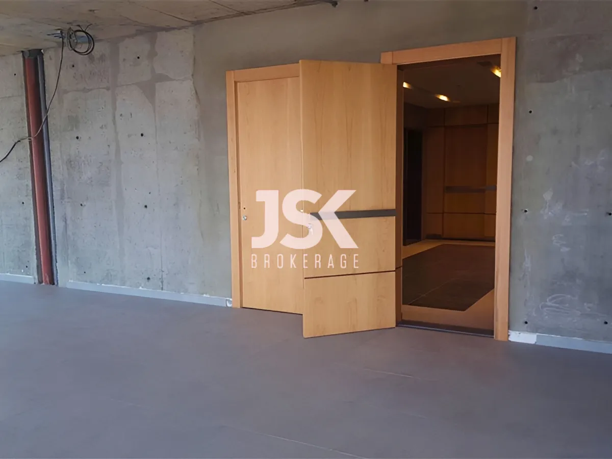 Office for rent in Baouchriyeh