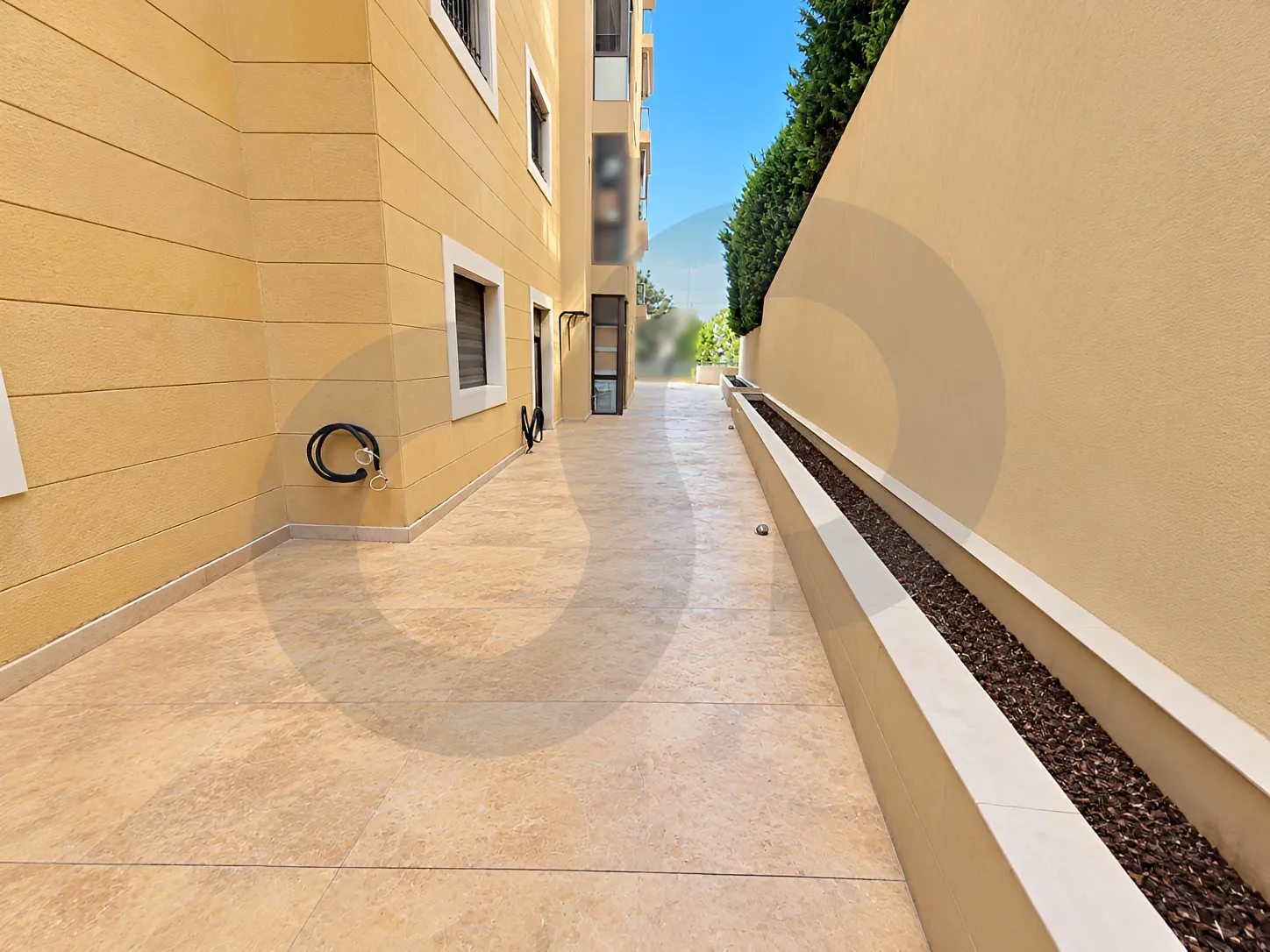 Apartment for Sale in Haret Sakher