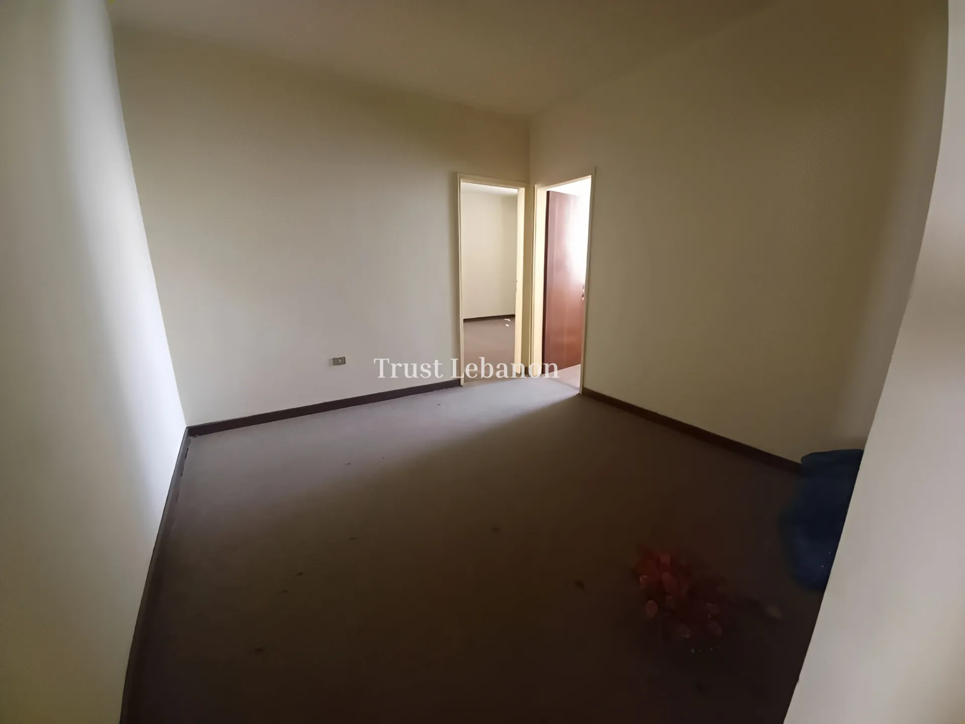 Office for rent in Hamra, Beirut, Lebanon