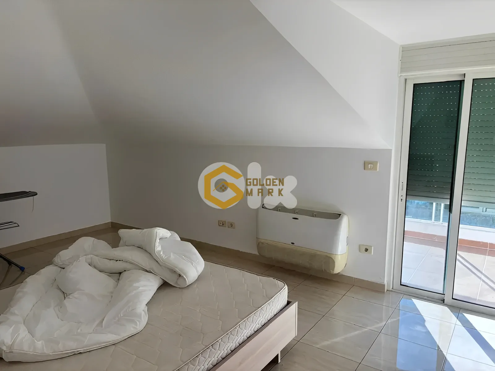 Apartment for Sale in Haret Sakher