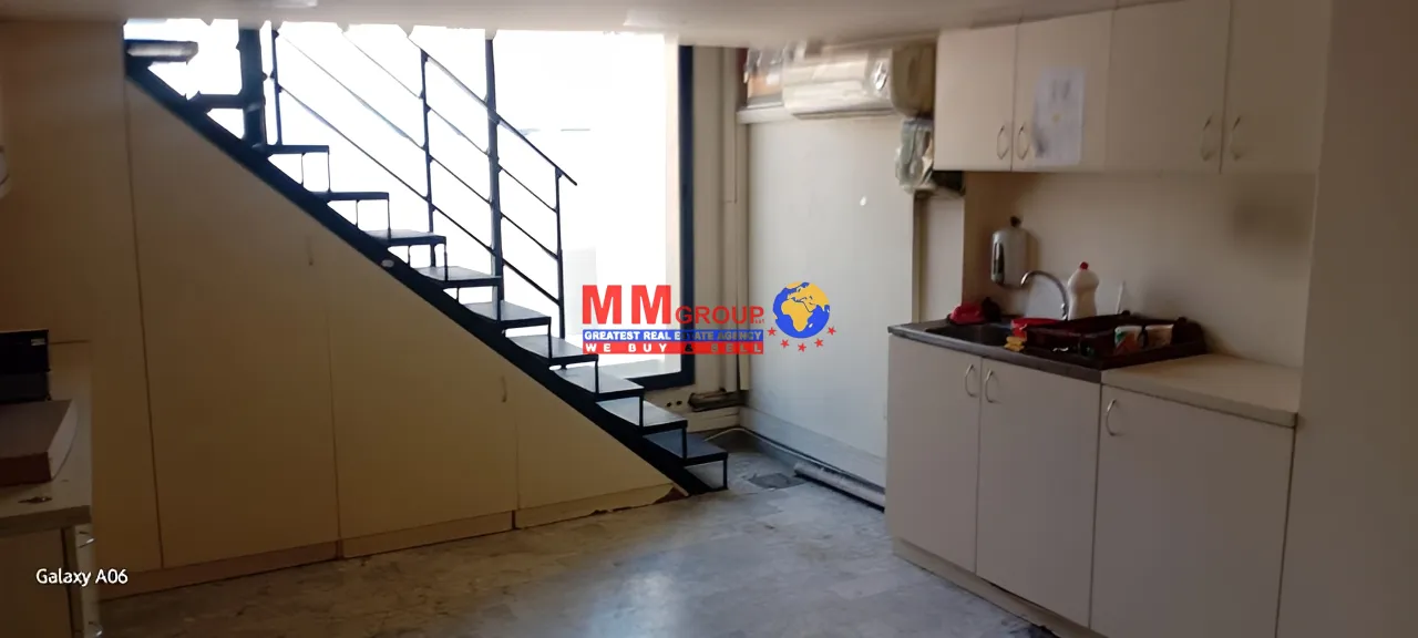 Office for rent in Sin El Fil