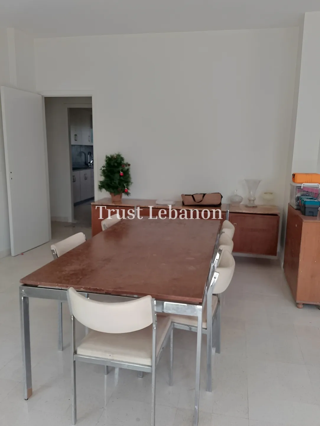 Apartment for rent in Achrafieh