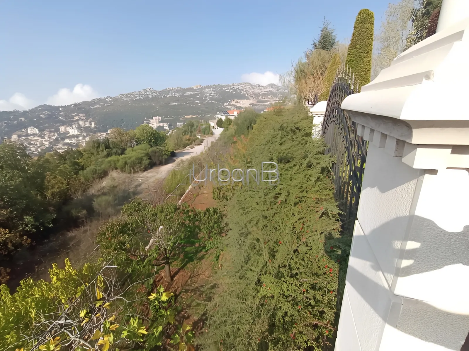 Villa in Faitroun, lebanon - 10 bed, 26.0 bath