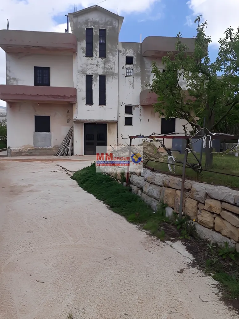 Land for Sale in Tarchich