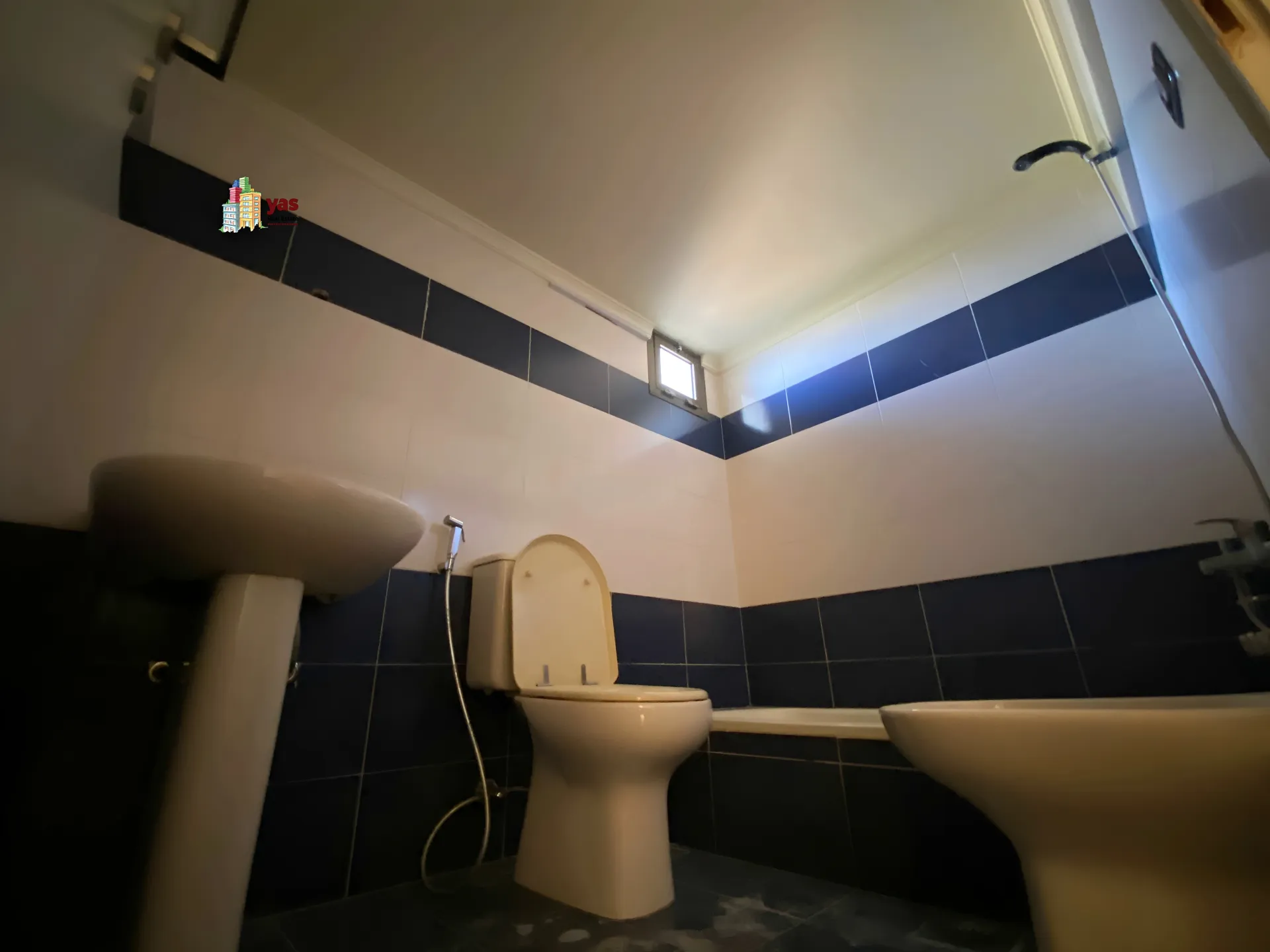 Apartment for Sale in Biaqout - 3 bed, 2 bath