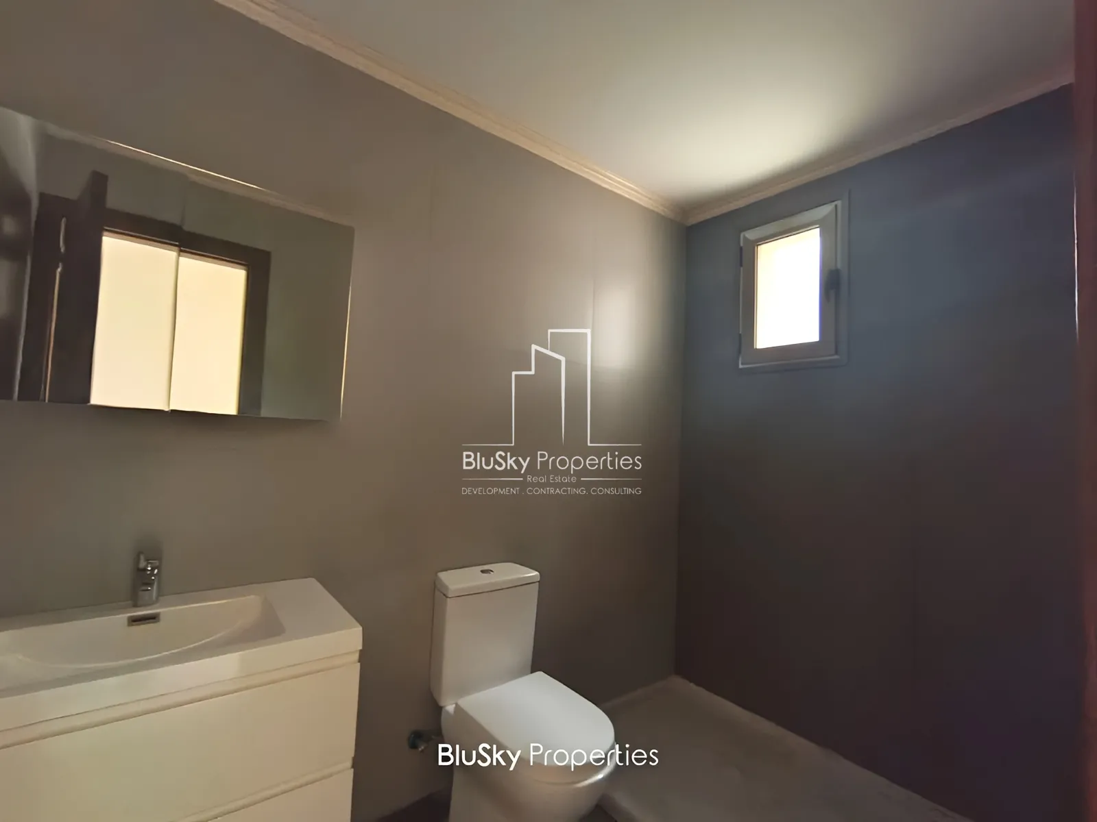 Apartment for Sale in Adma