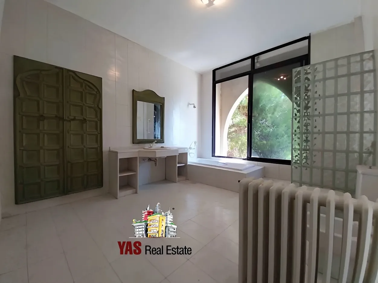 Villa for Rent in Adma - 4 bed, 6 bath