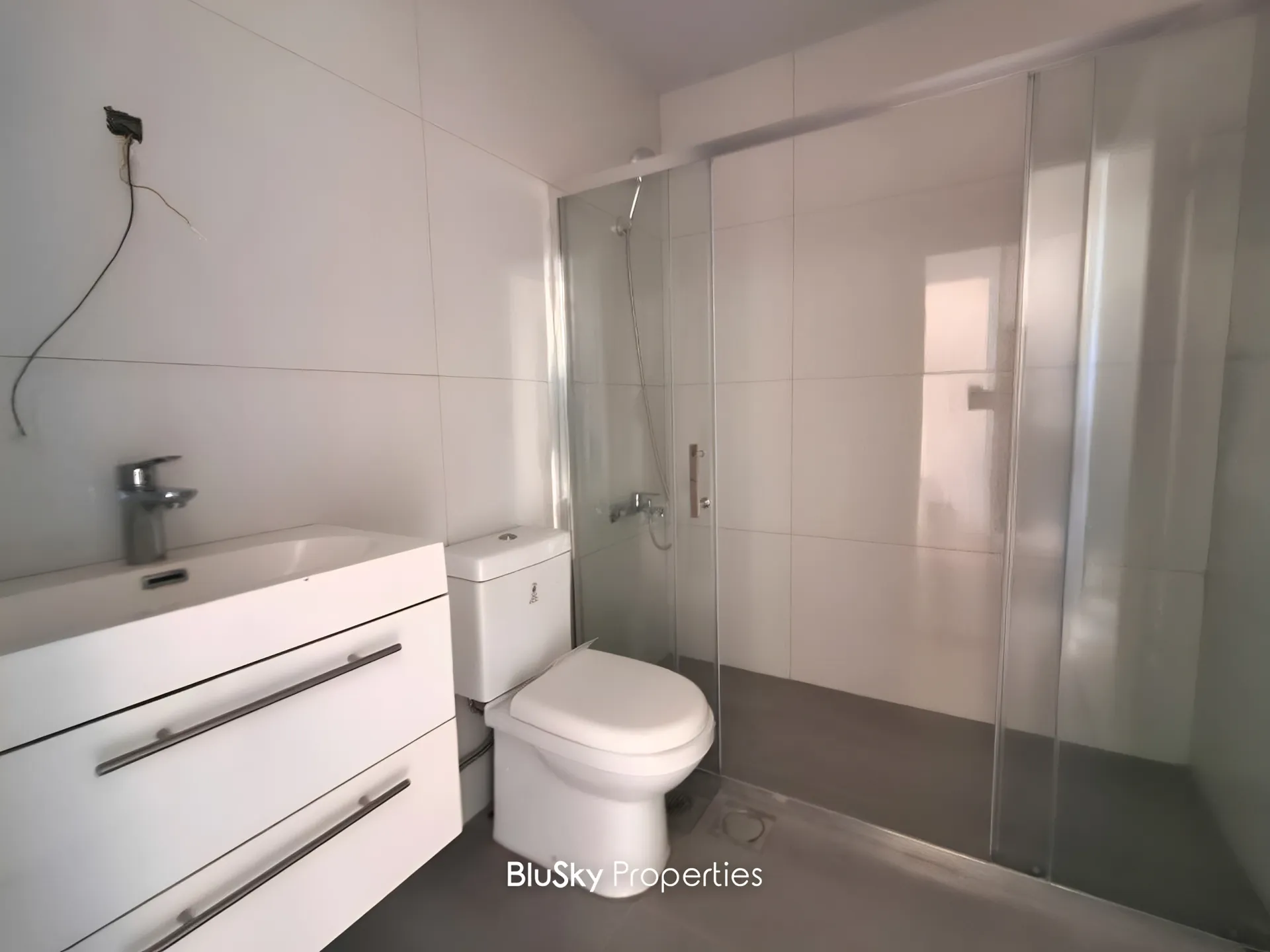 Apartment for rent in Kfar hbab, lebanon