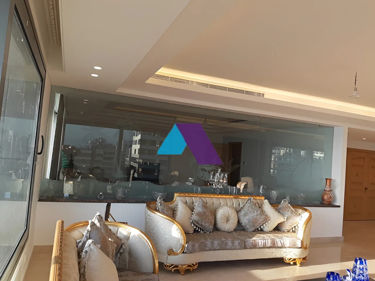 Apartment for sale in Ramleh Al Bayda, Beirut, Lebanon - 3 bed, 4 bath