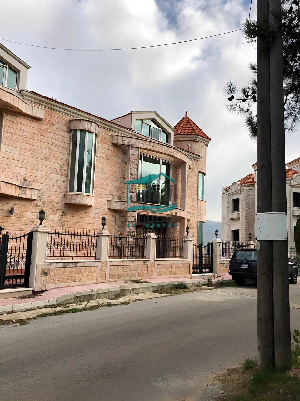 Villa for sale in Aley, lebanon