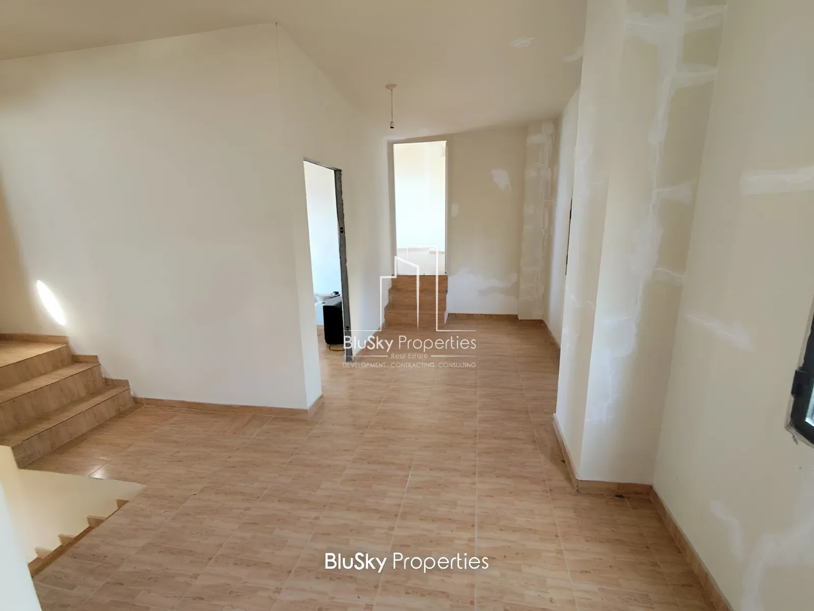 Villa for Sale in Tabarja