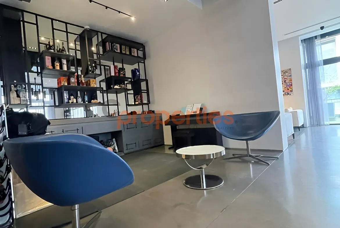 Duplex for Rent in Achrafieh - 4 bed, 4 bath