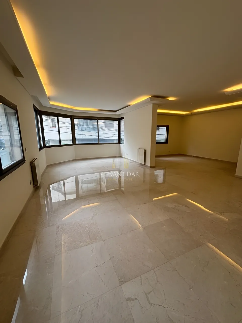 Apartment for rent in Achrafieh, Beirut, Lebanon - 3 bed, 4 bath