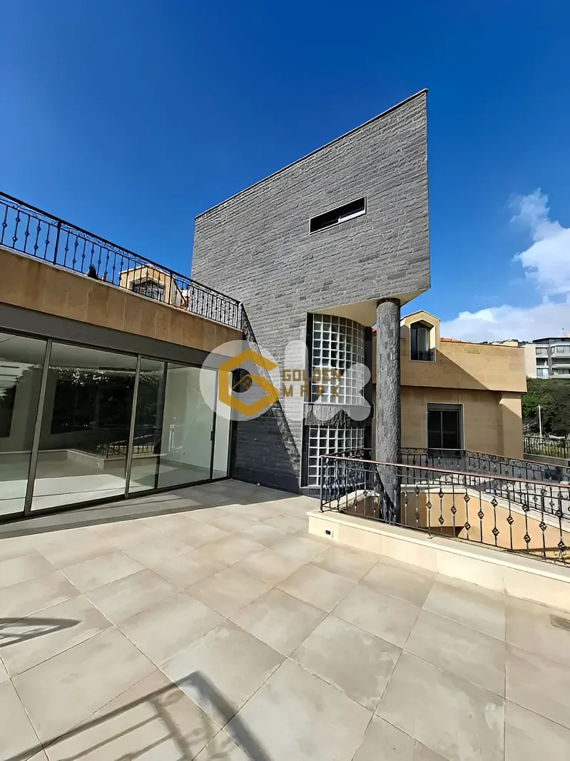 Apartment for Sale in Adma w Dafnah - 6 bed, 6 bath
