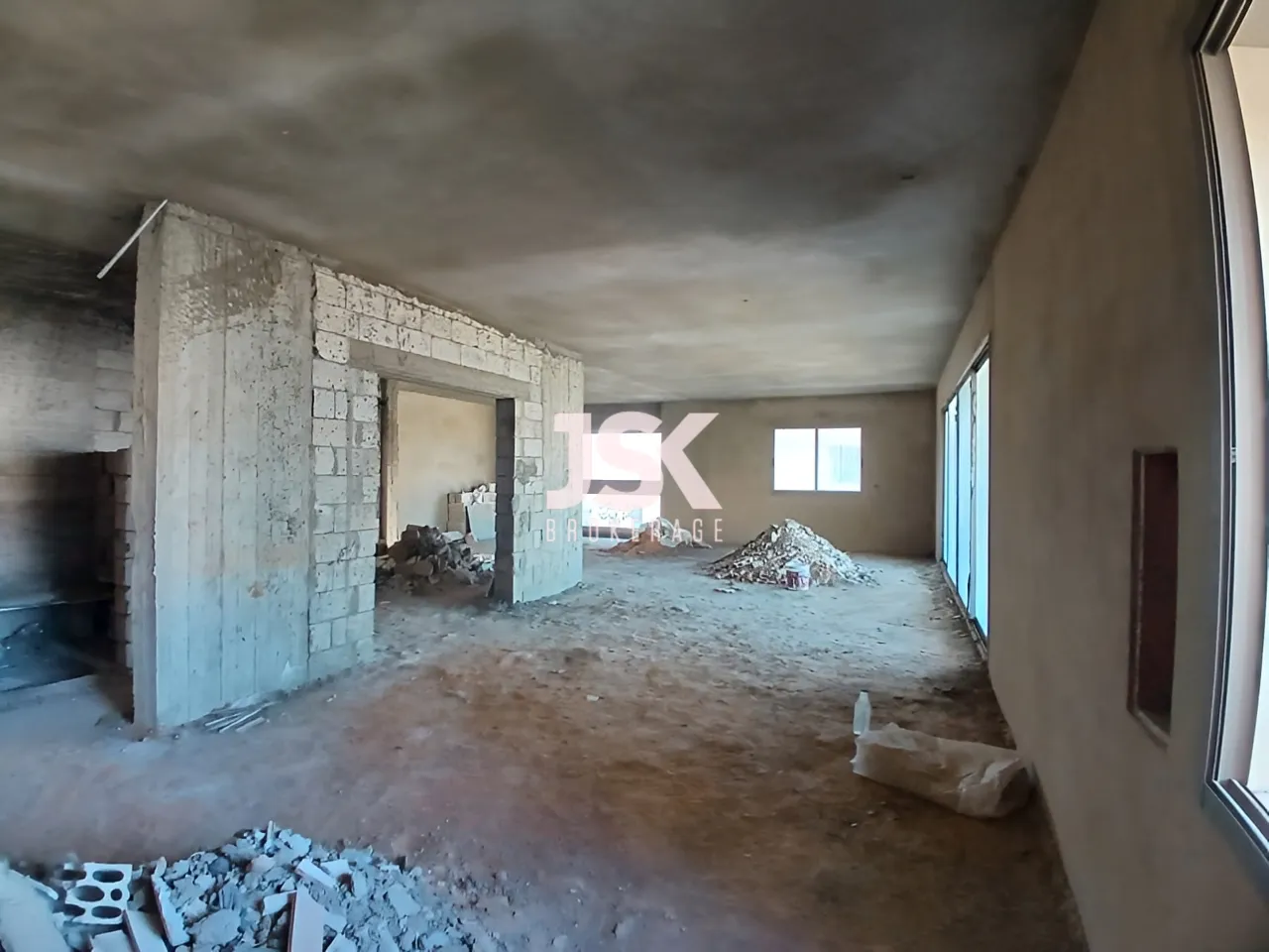 Duplex for Sale in Qornet El Hamra