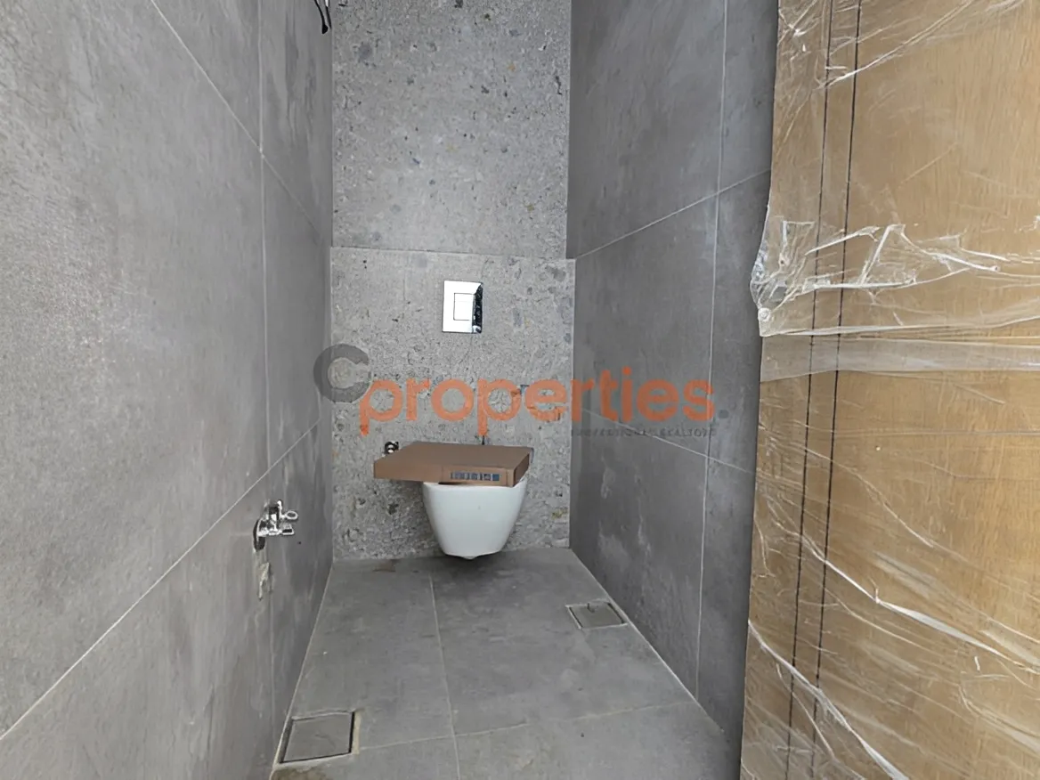 Apartment for Sale in Furn Al Hayek
