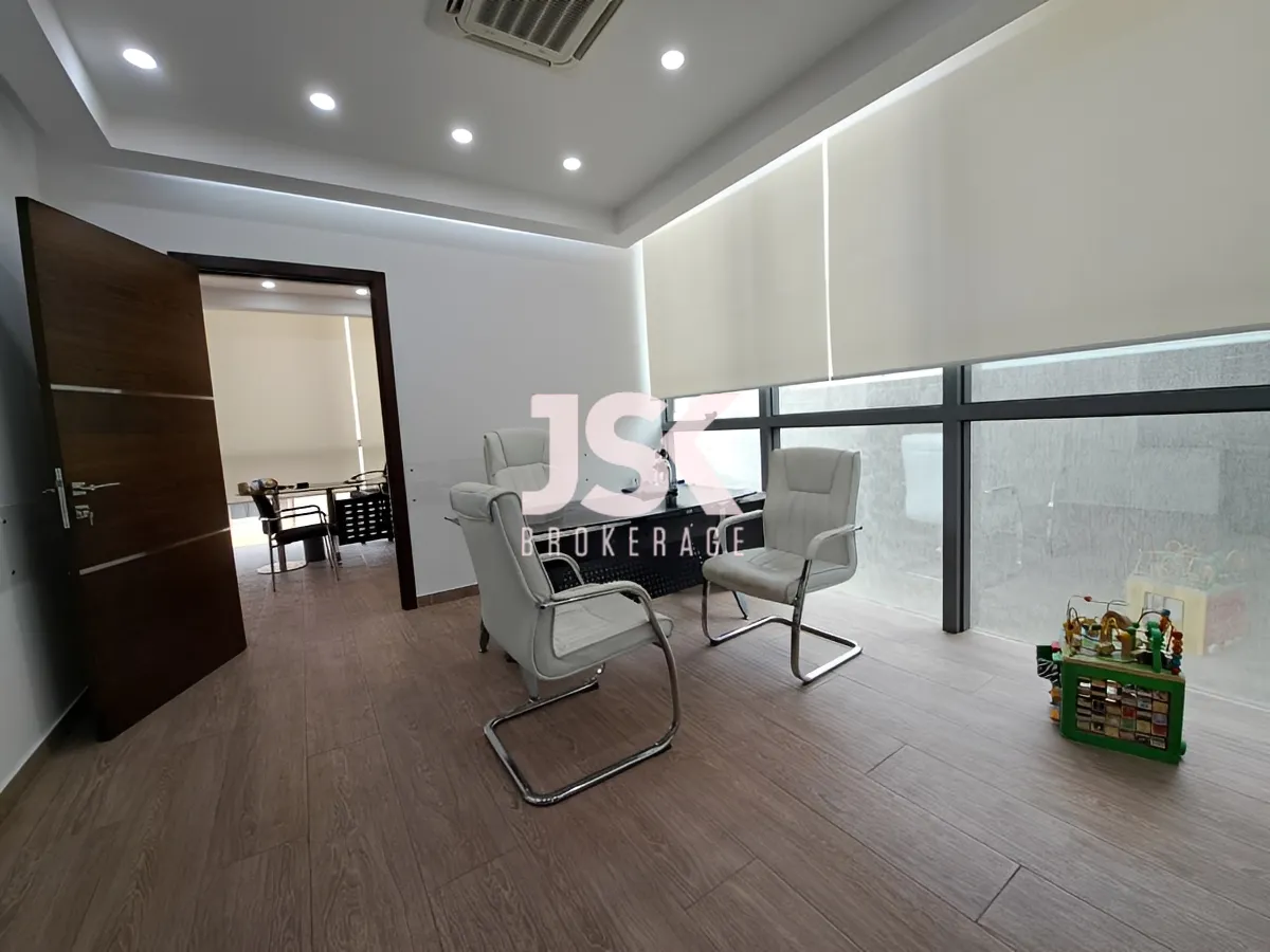 Commercial property for Rent in Jdeideh, Lebanon