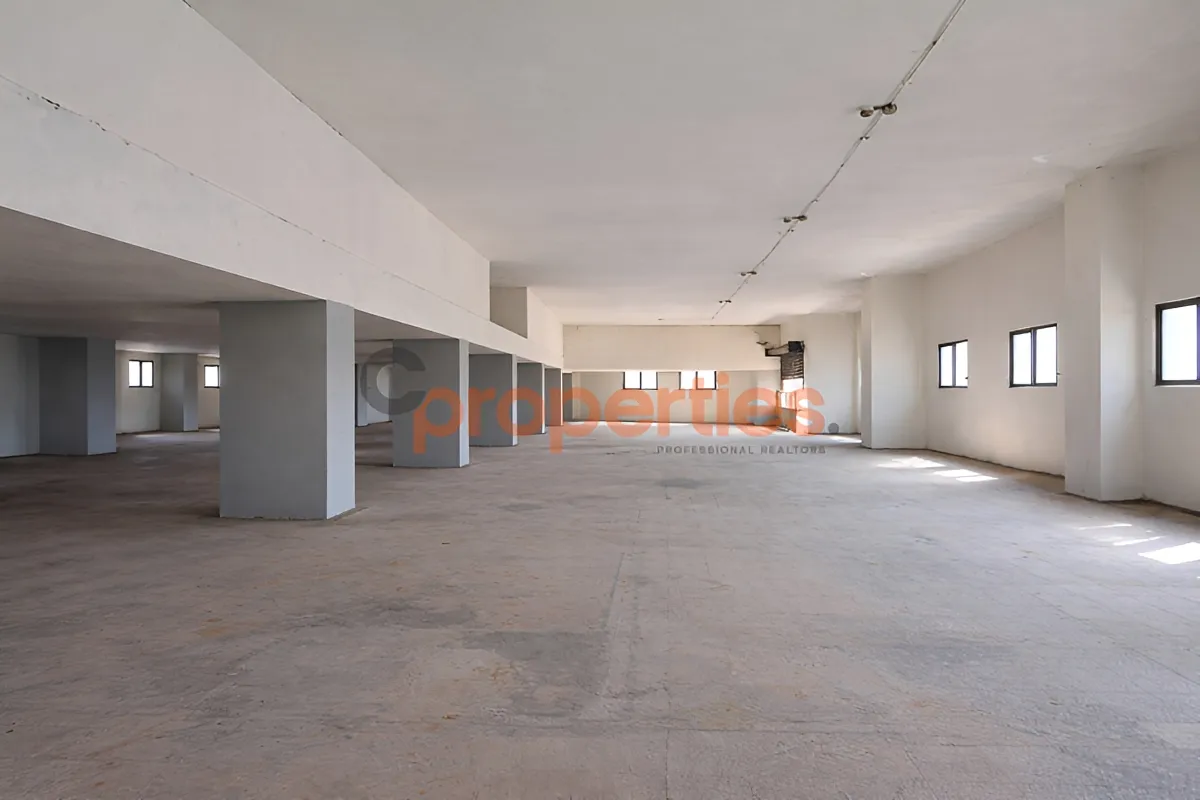 Industrial Unit for rent in Baouchriyeh