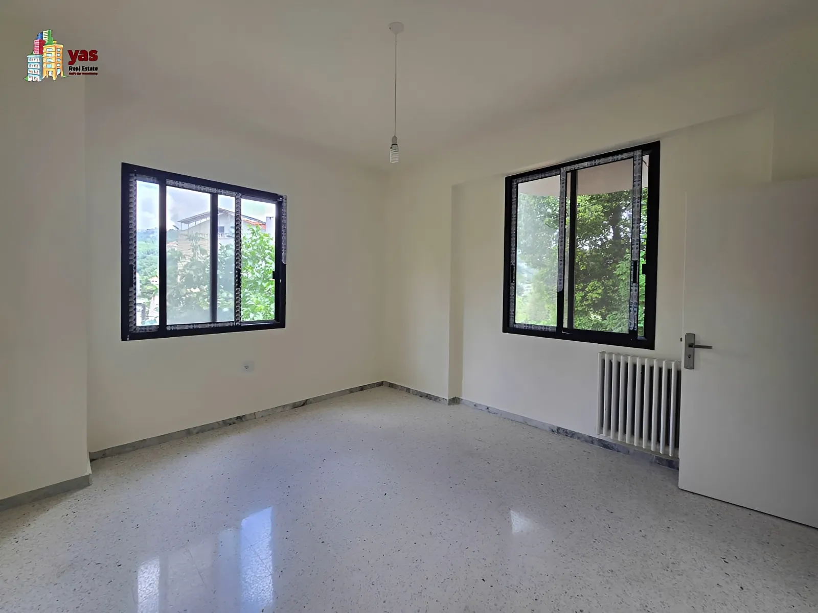 Apartment for Sale in Ashqout - 3 bed, 3 bath