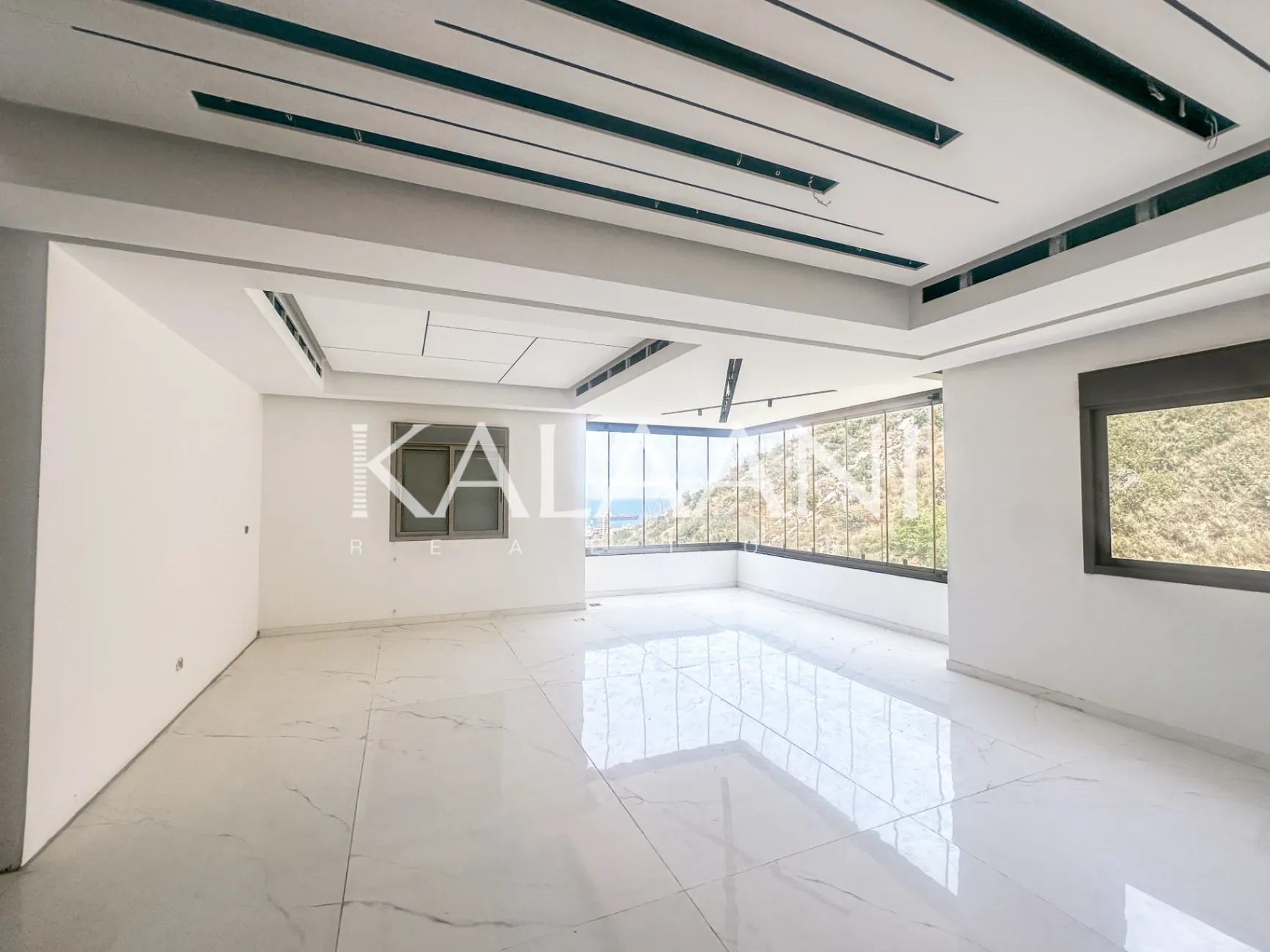 Duplex for sale in Zalqa, Lebanon - 4 bed, 4 bath