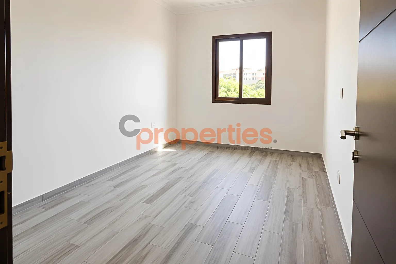 Apartment for Rent in Chekka