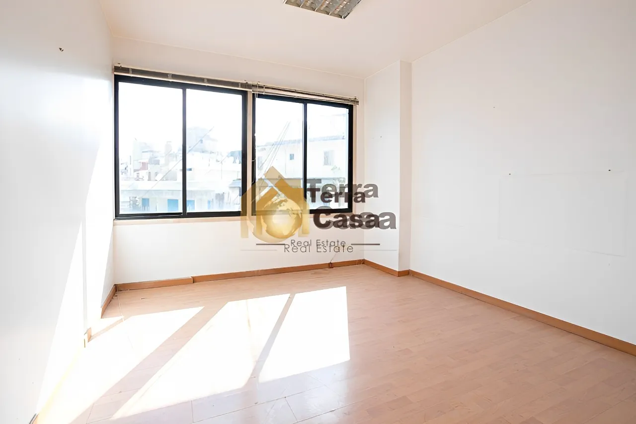 Office for sale in Achrafieh