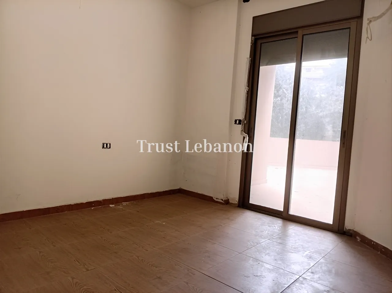 Apartment for sale in Qornet El Hamra, Lebanon