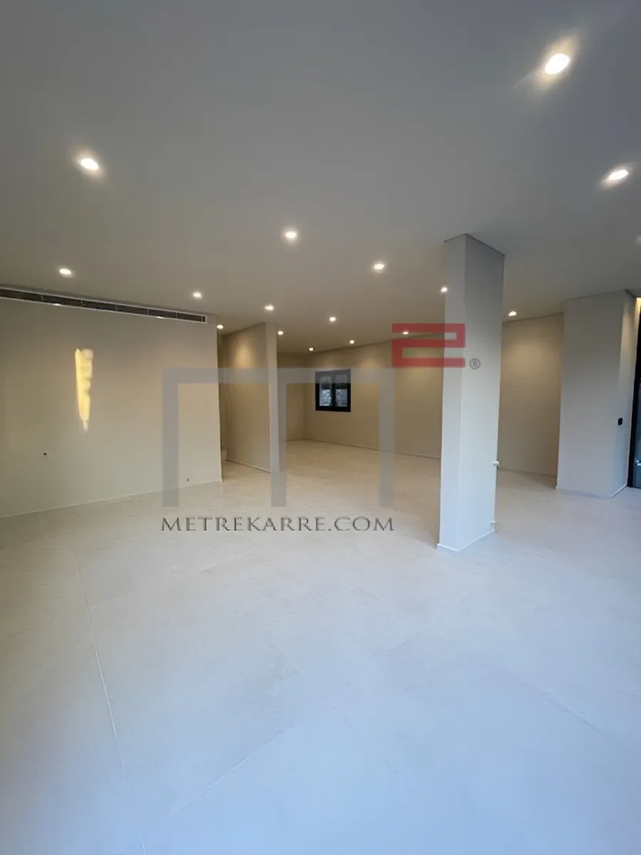 Villa for sale in Baabdat