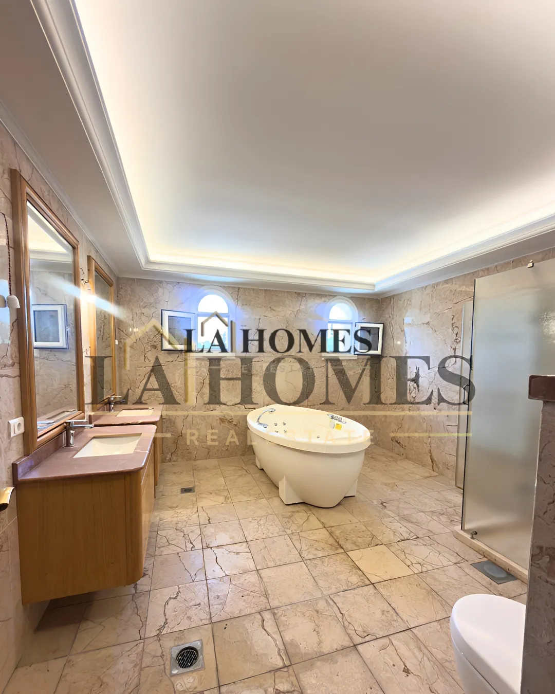 Villa for sale in Fatqa
