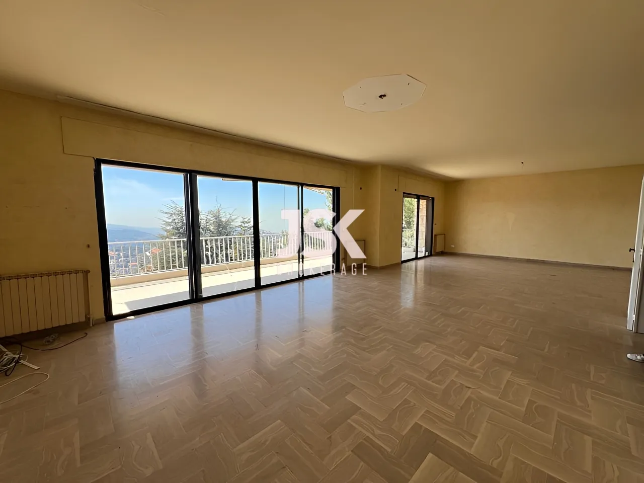 Villa for Sale in Baabdat