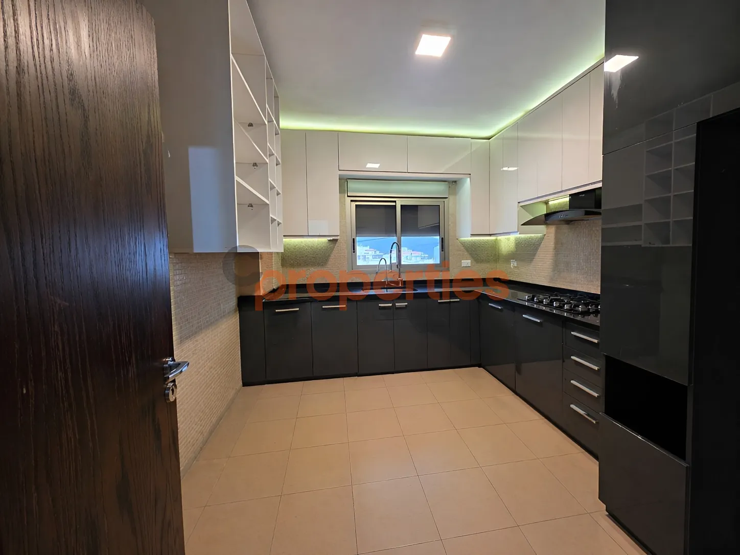 Apartment for Rent in Douar - 3 bath