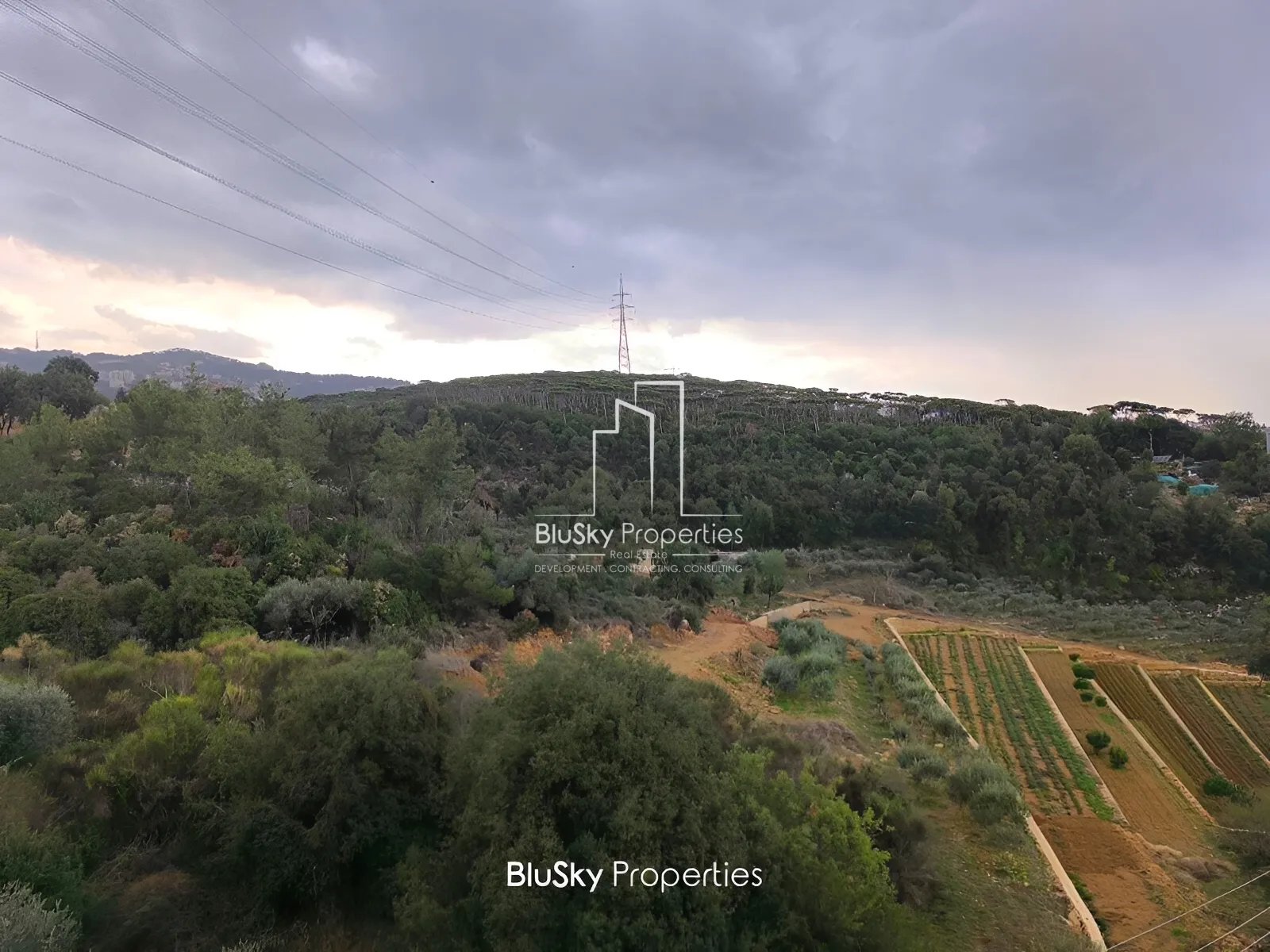 Duplex for Sale in Qornet El Hamra