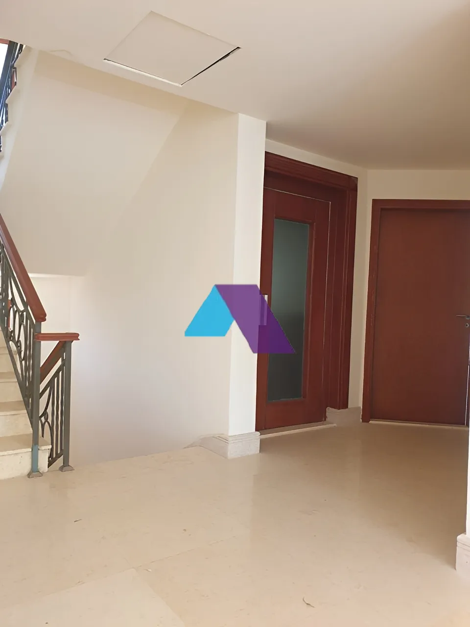 Villa for Sale in Aley