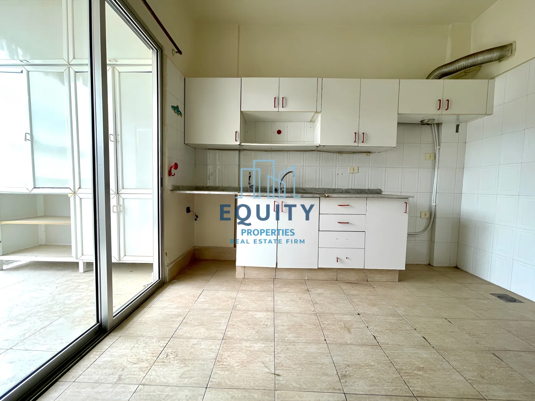 Apartment for rent in Zouk Mosbeh, Lebanon - 3 bed, 2 bath
