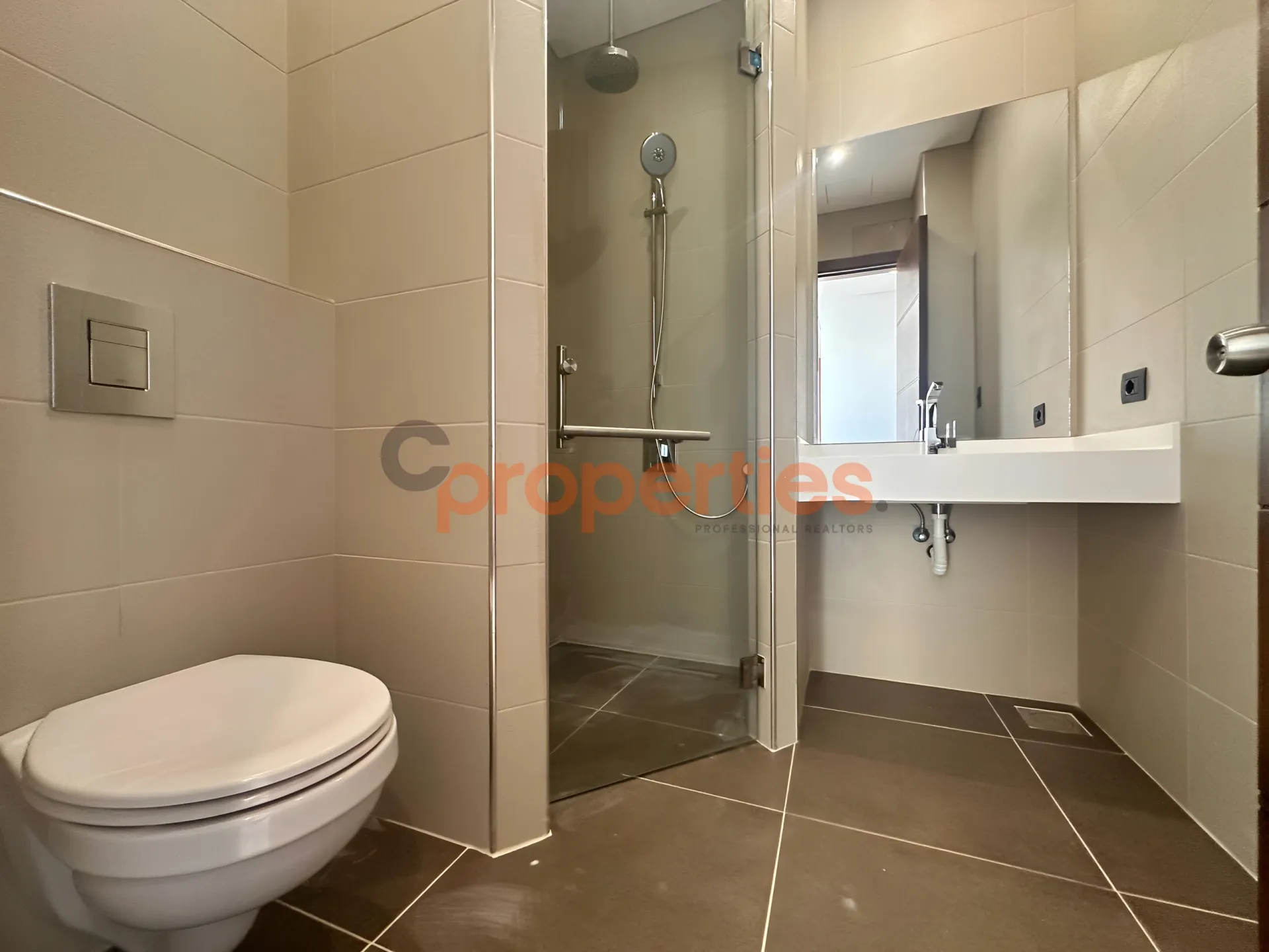 Apartment for Rent in Raoucheh
