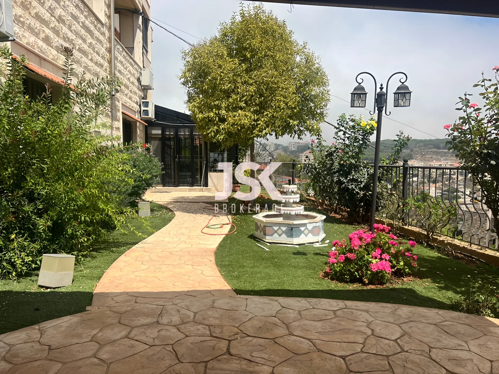 Apartment for Sale in Aley