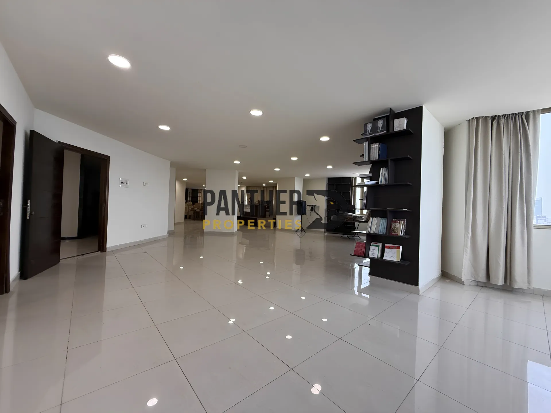 Office for rent in Jal el dib, lebanon