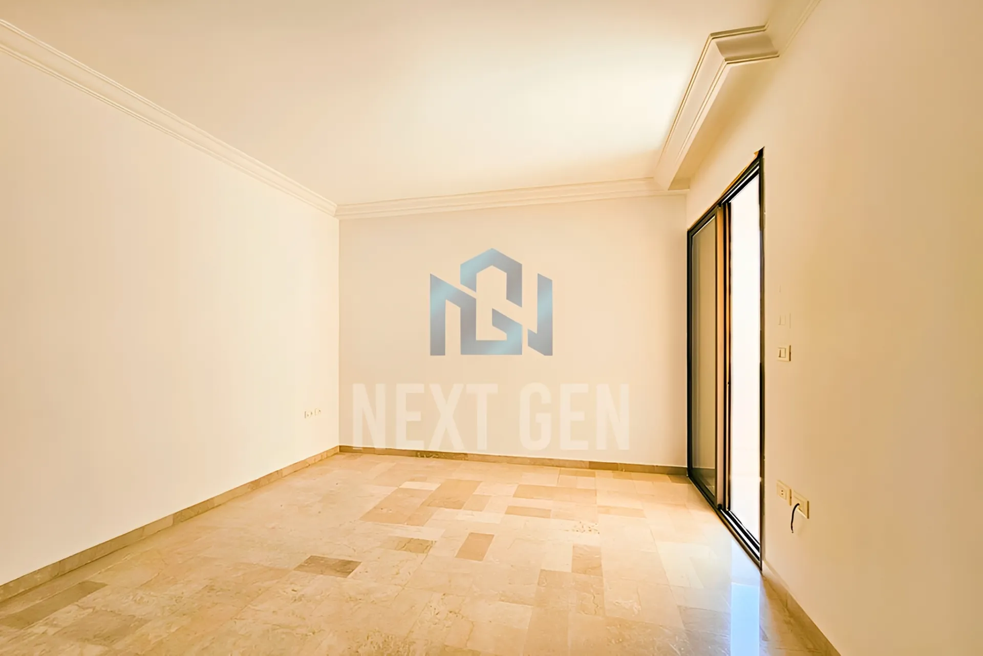 Apartment for rent in Ain Al Mraiseh, Beirut, Lebanon