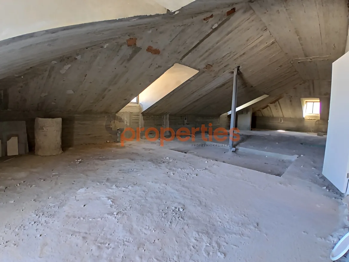 Apartment for Sale in Aaqbiyeh