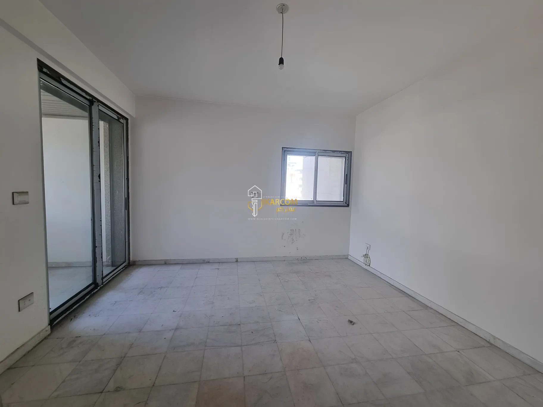 Apartment for sale in Ras Al Naba'a, Beirut, Lebanon - 4 bed, 4 bath