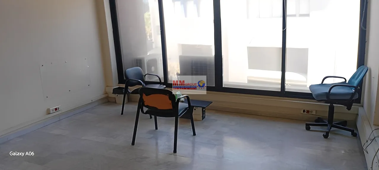 Office for sale in Sin El Fil