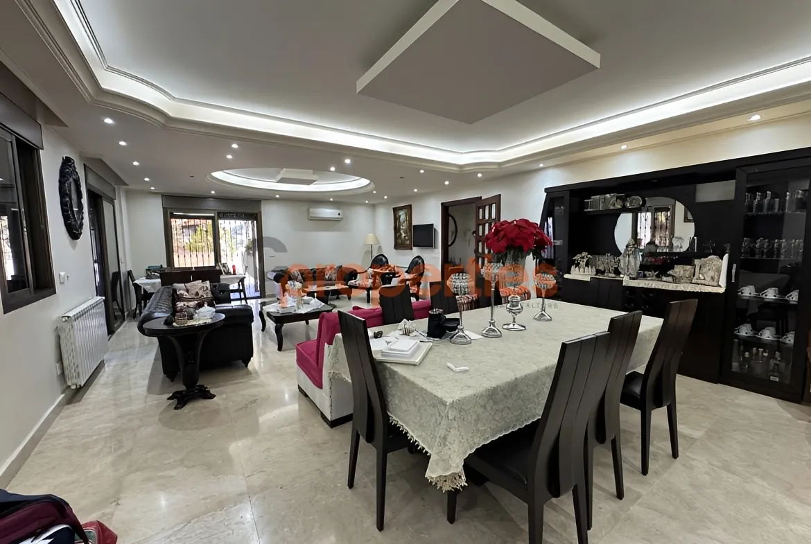Apartment for Sale in Montiverdi - 3 bed, 4 bath