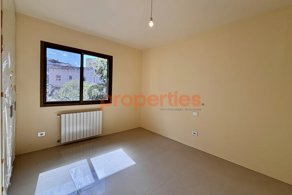 Apartment for Sale in Jouret El Ballout