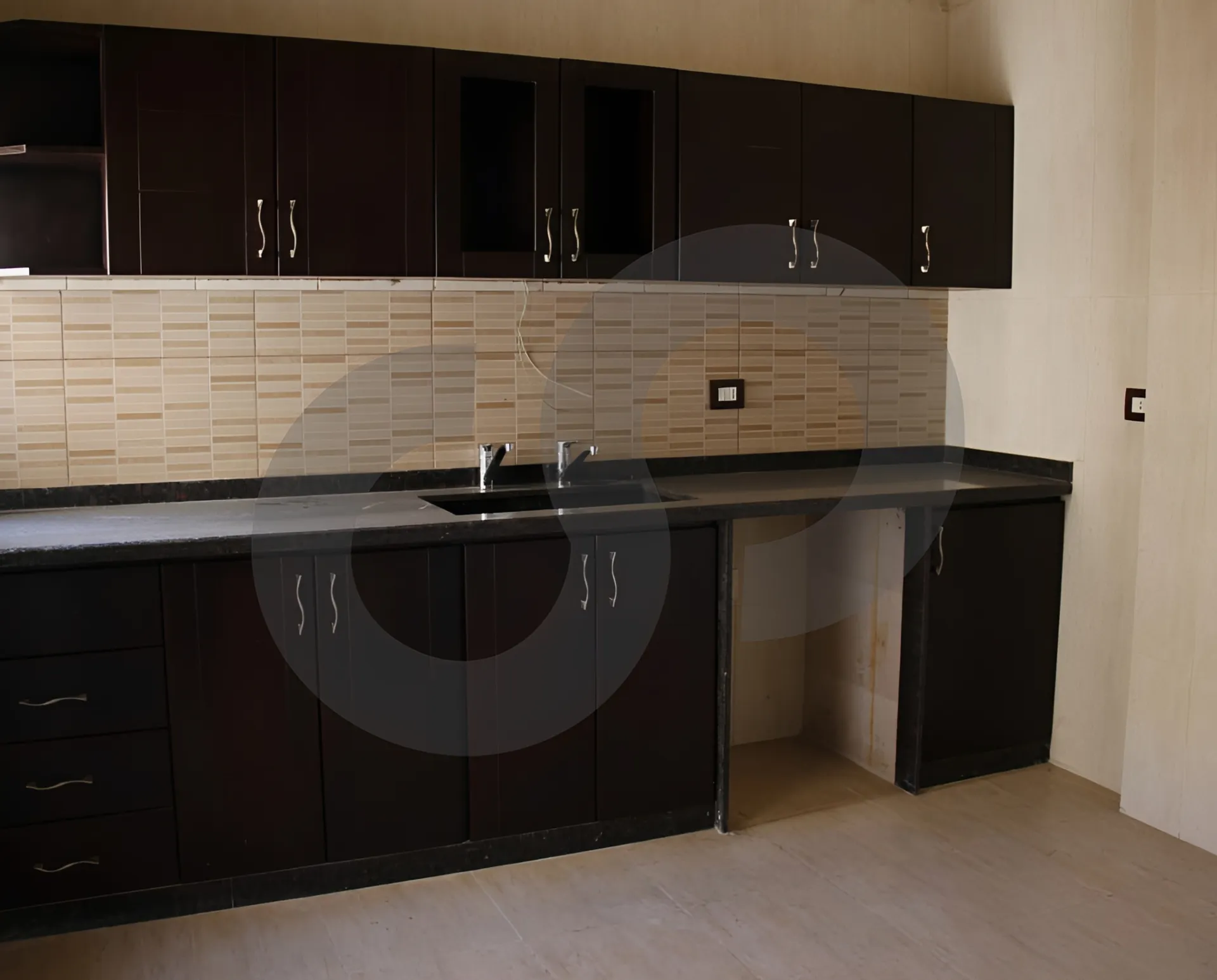 Apartment for Sale in Dahr El Ain