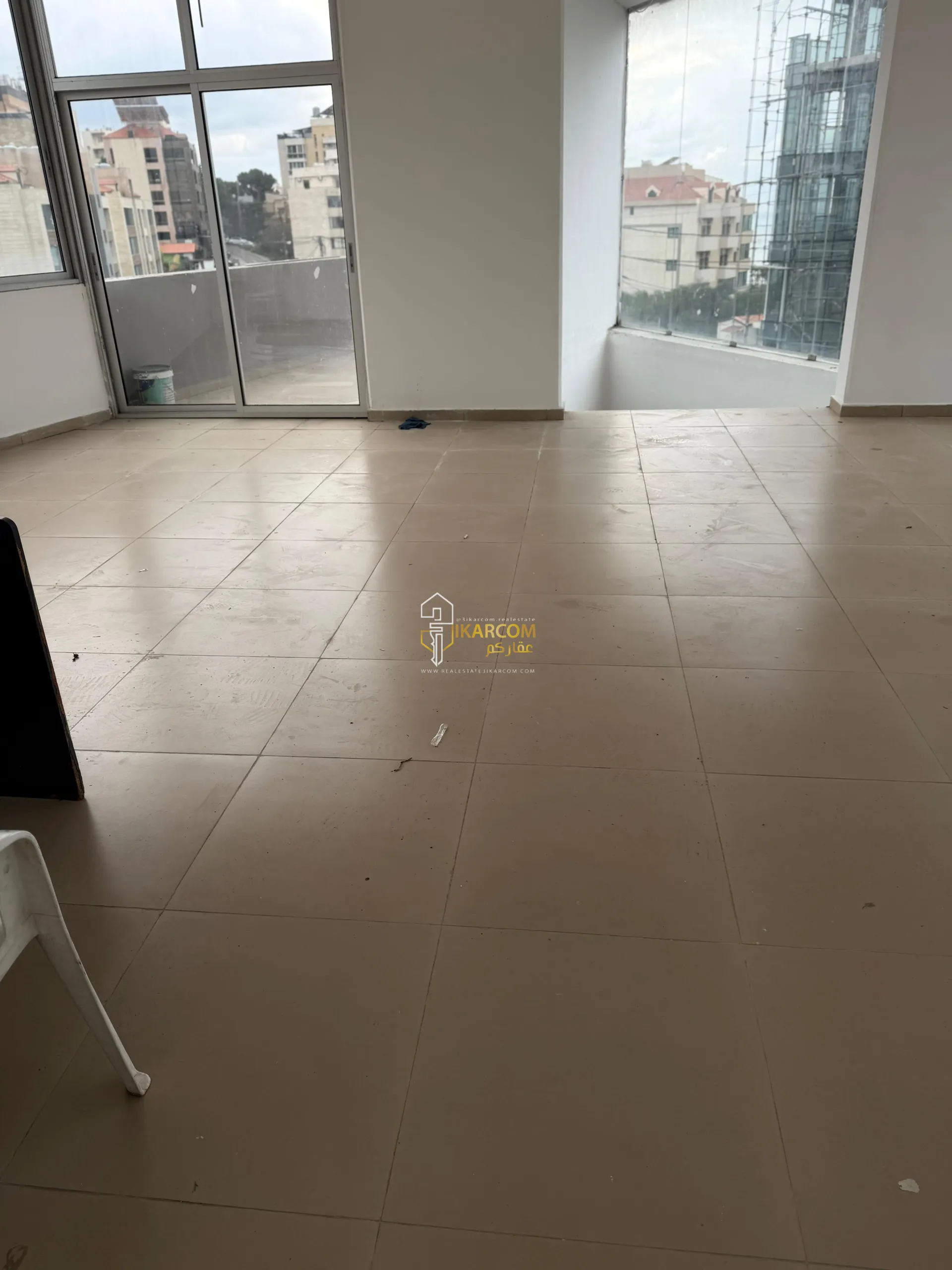 Shop for sale in Dbaye