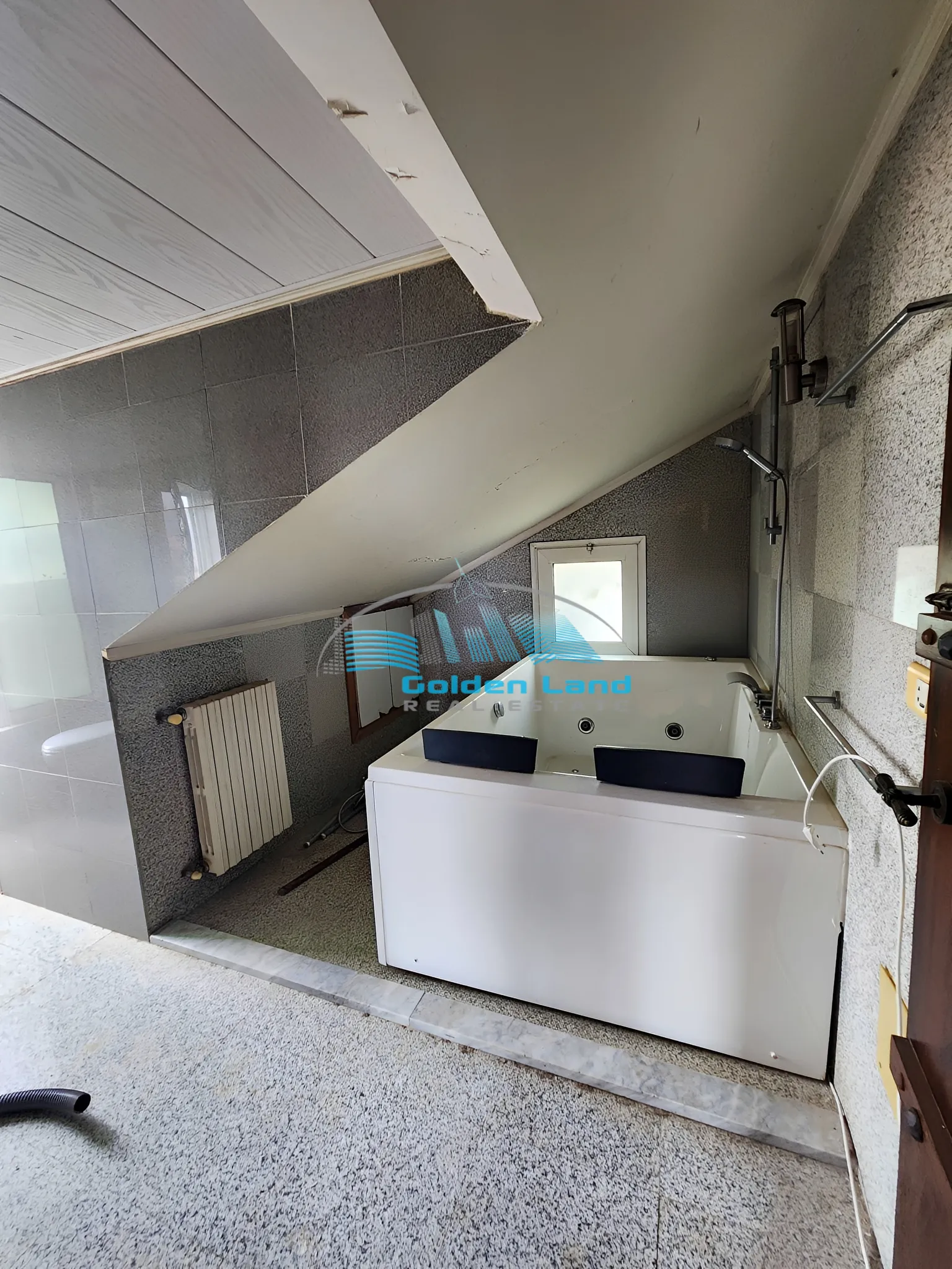 Triplex for Rent in Baabdat